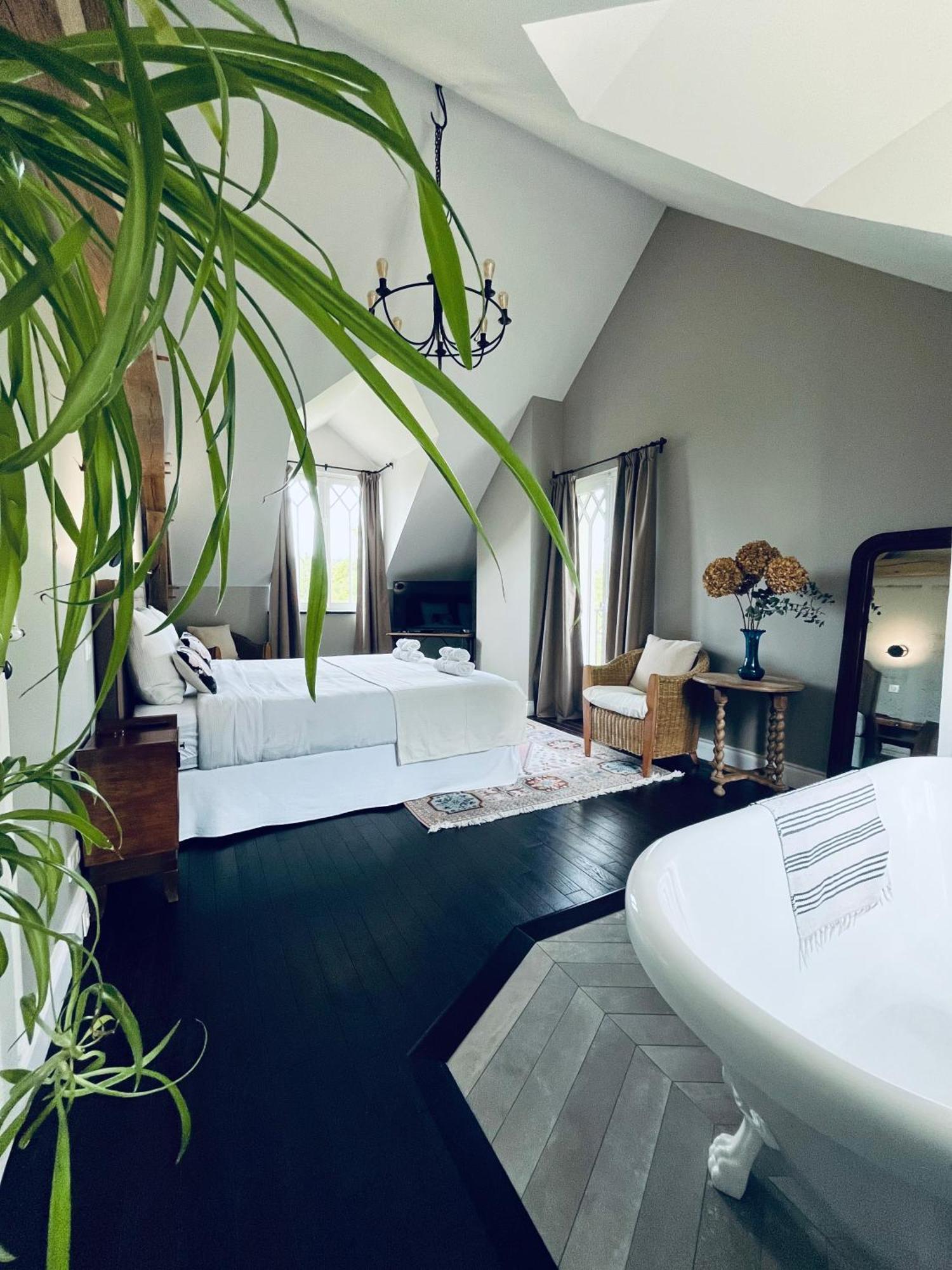 Orpheus Lodge 지베르니 외부 사진